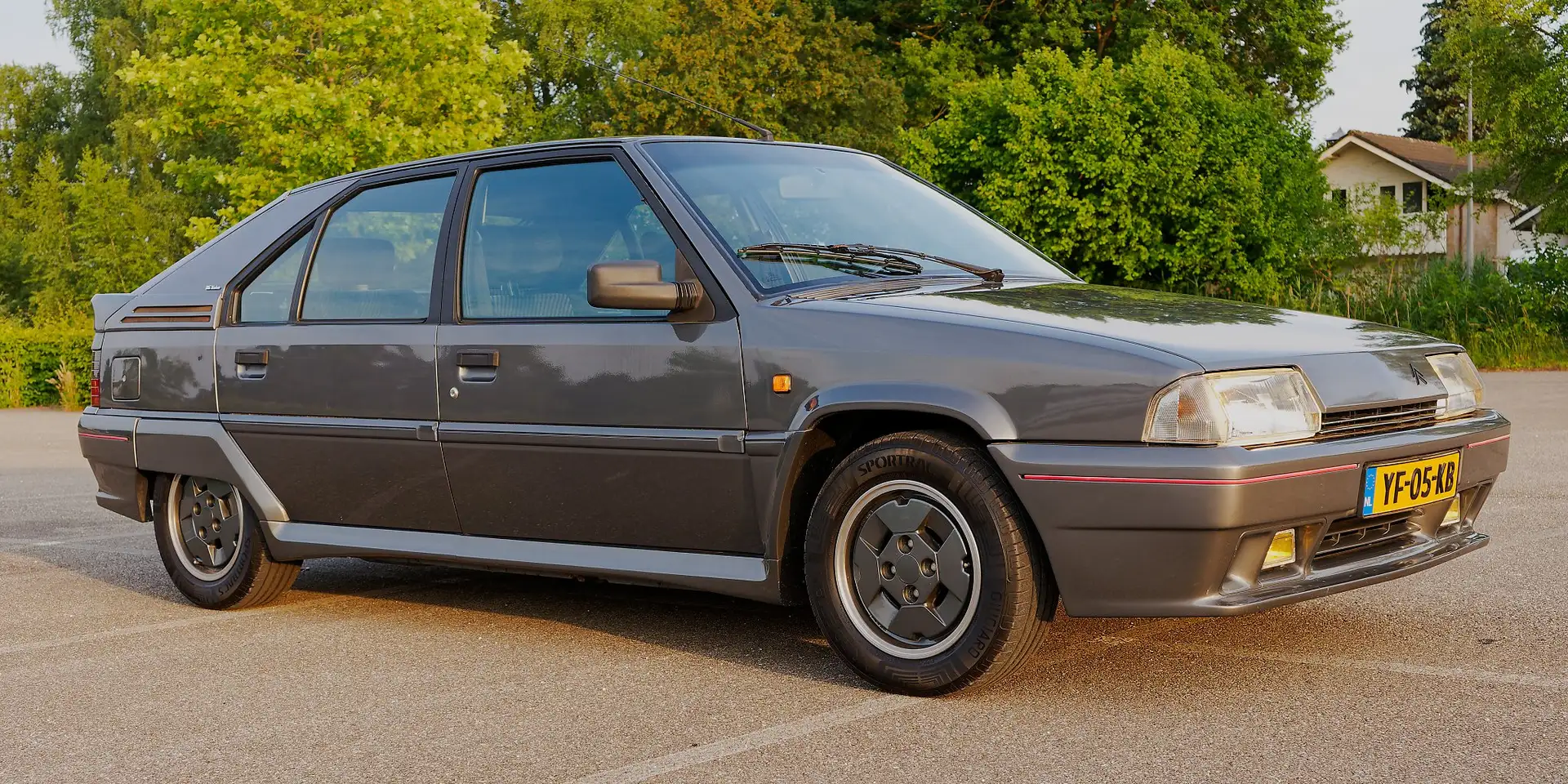Citroen BX 1.9 GTI 16 Valve Mk2 Grijs - 2