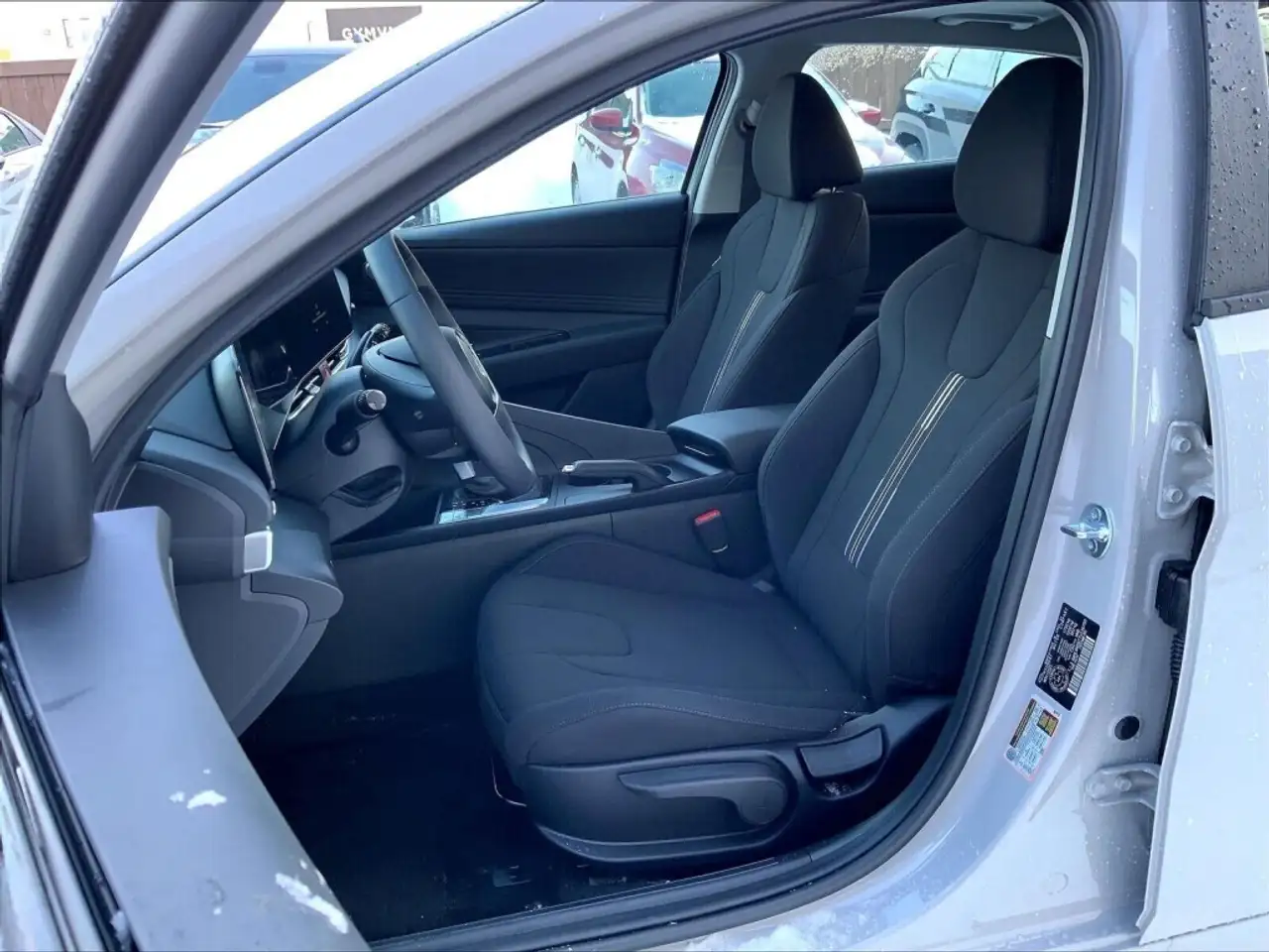 Hyundai ELANTRA снимка Hyundai ELANTRA