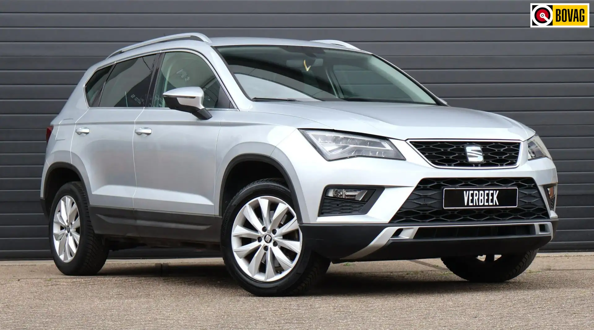 SEAT Ateca 1.4 EcoTSI Style Business Intense Led/Camera/Cruis Grijs - 1