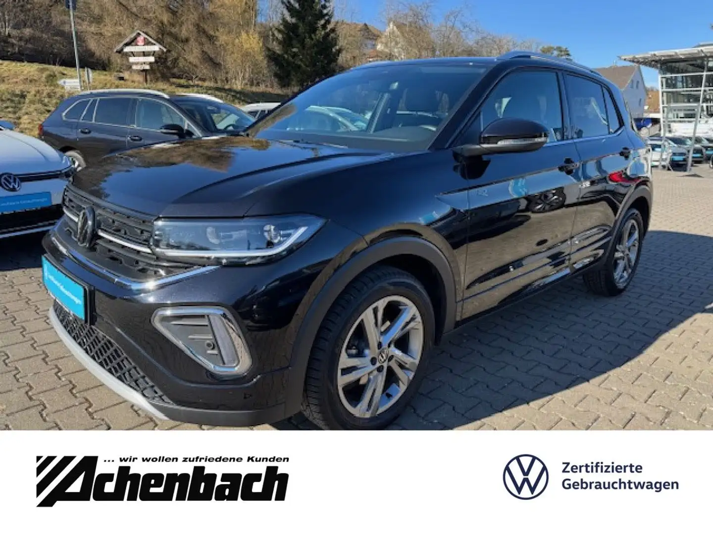 Volkswagen T-Cross R-Line 1.5 TSI DSG,AHK,IQ.LIGHT,Navi,App-C Zwart - 1