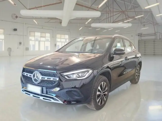 Mercedes-Benz GLA 250 GLA e phev (eq-power) Business Extra auto