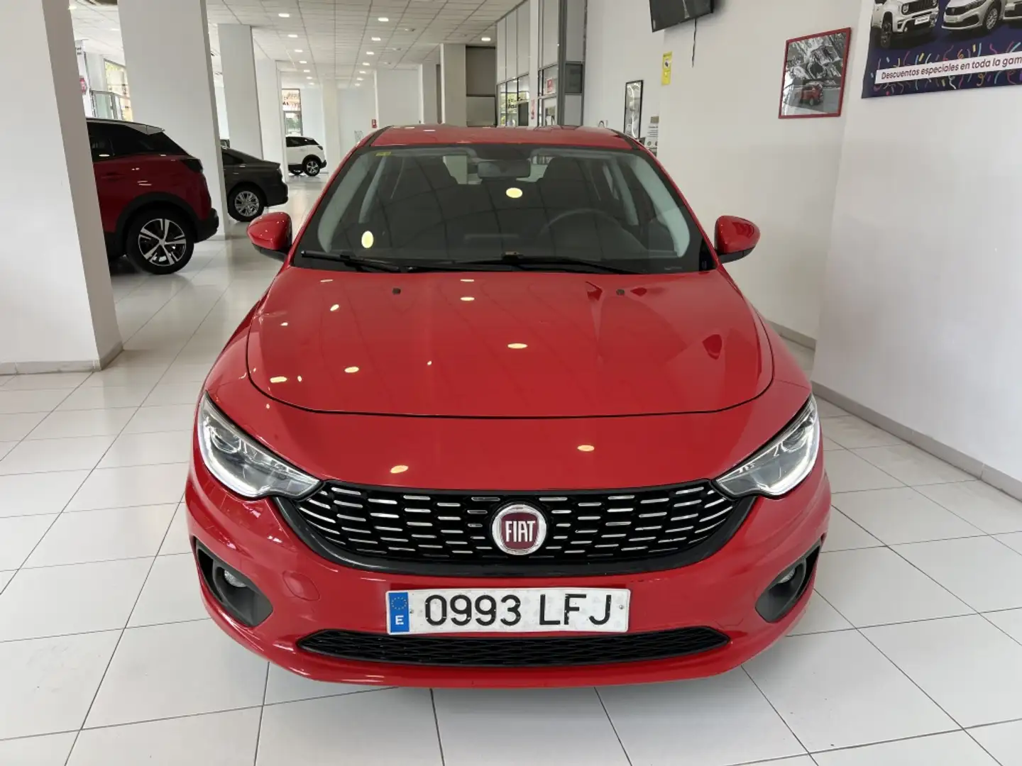Fiat Tipo 1.3 Multijet II Mirror Rojo - 2