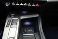 Peugeot 308 Hybrid 136 e-DSC6 Allure Schwarz - thumbnail 23