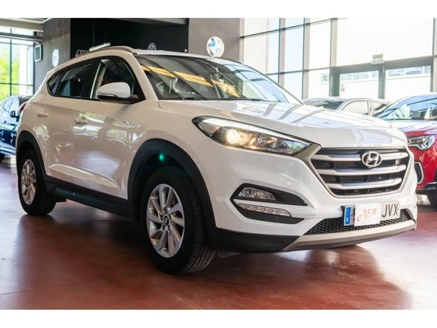 Hyundai TUCSON 1.7CRDI Style DT 4x2 141 Blanco - 2
