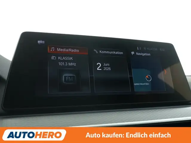 BMW 5 Series view 21