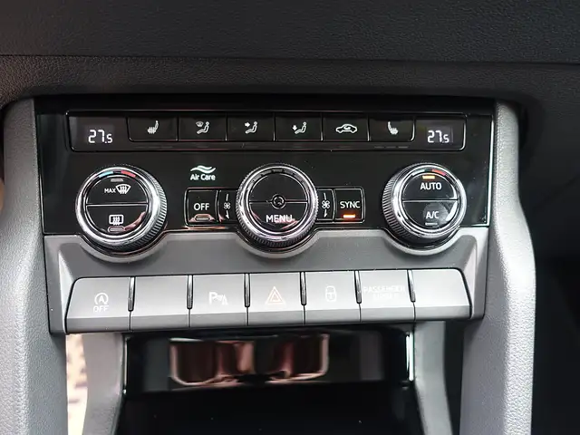 Skoda Karoq 2,0 TDI Selection DSG Ansicht 18