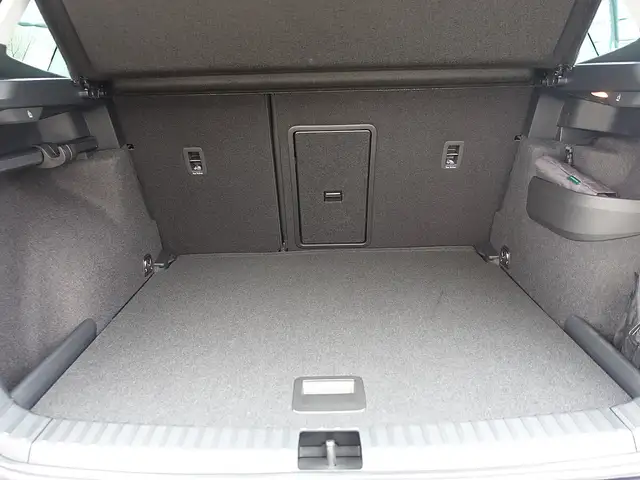 Skoda Karoq 2,0 TDI Selection DSG Ansicht 10