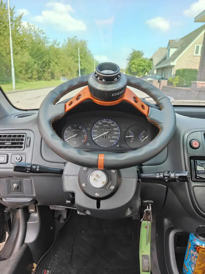 Honda Civic 1.5i LS VTEC-E, foto 2
