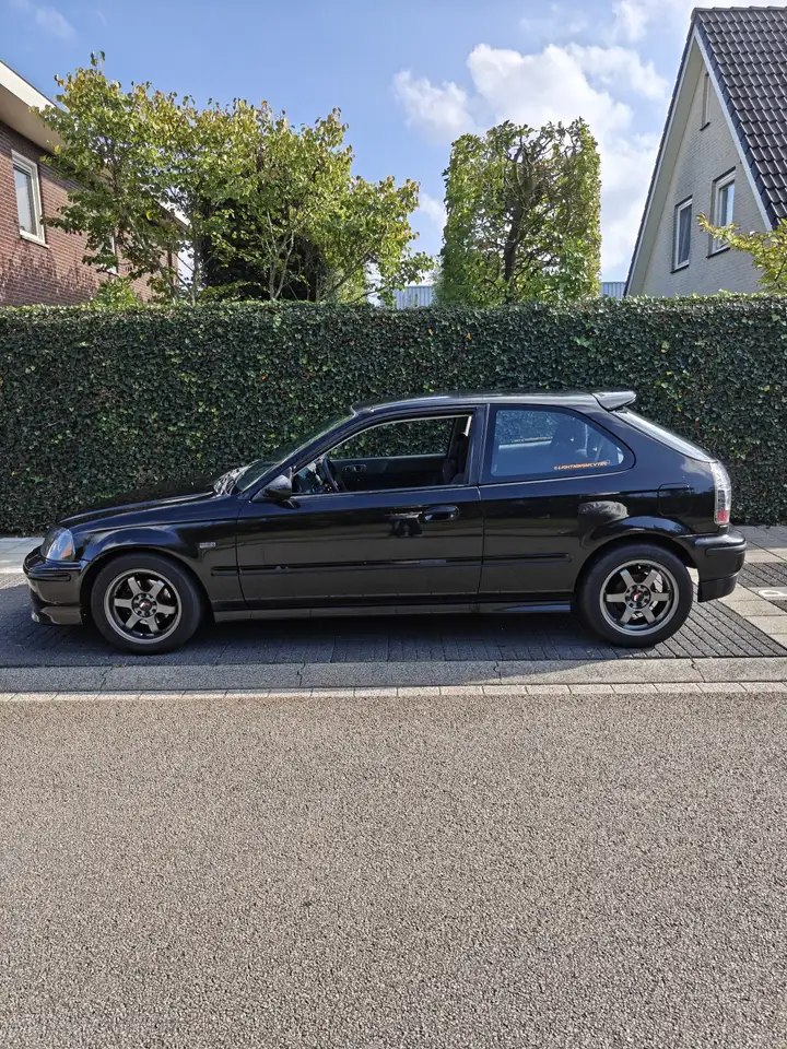 Honda Civic 1.5i LS VTEC-E, foto 9