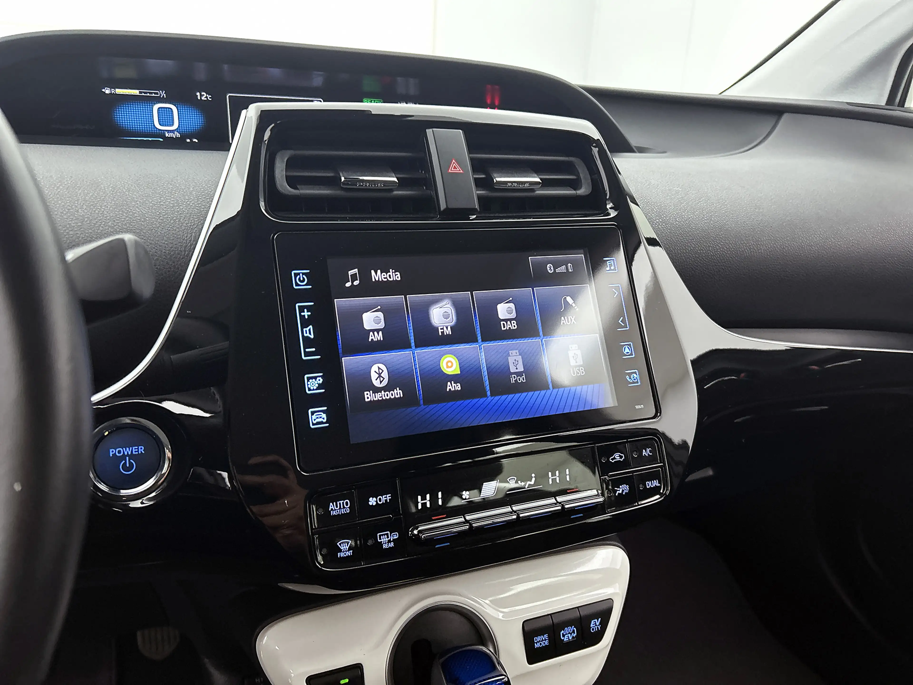 Toyota Prius 1.8 Plug-in Dynamic | BTW Voertuig | Stoelverwarmi — photo 9