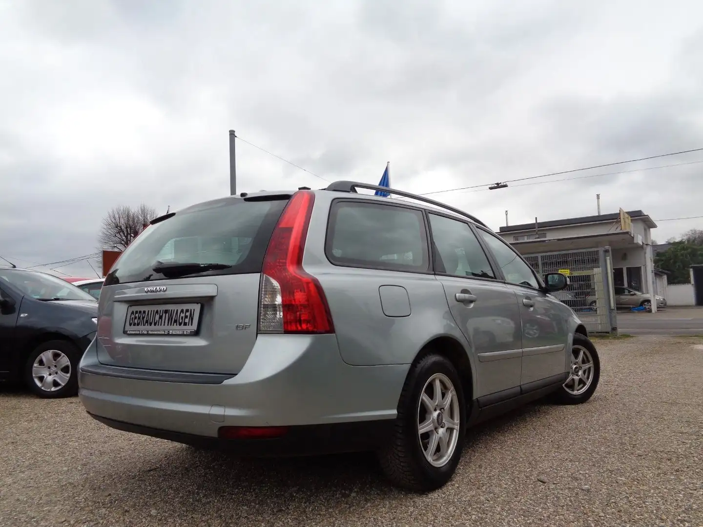 Volvo V50 Kombi 1.8 F Silber - 1