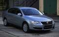 Volkswagen Passat 2.0TDI/ TÜV 02.27/ ZAHNRIEMEN/ PUMPE/ KUPPLUNG NE - thumbnail 3