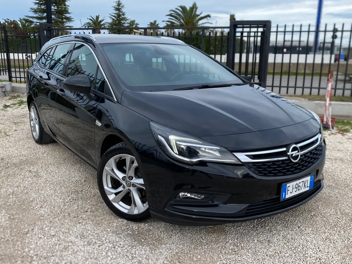 Opel Astra Astra V 2017 Sports Tourer 1.6 cdti Business s Nero - 1