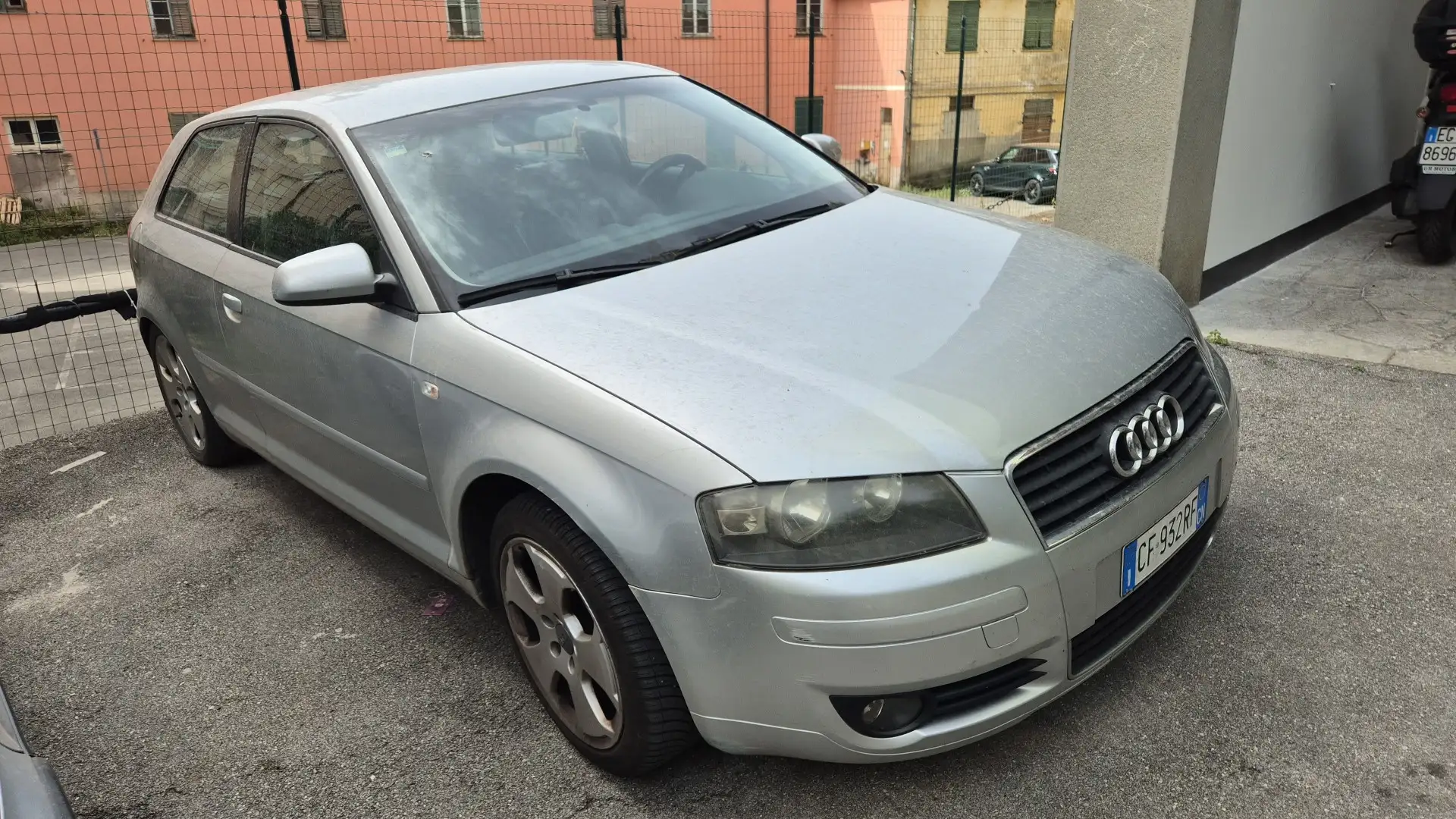 Audi A3 3p 1.9 tdi Attraction 110cv FL - 1