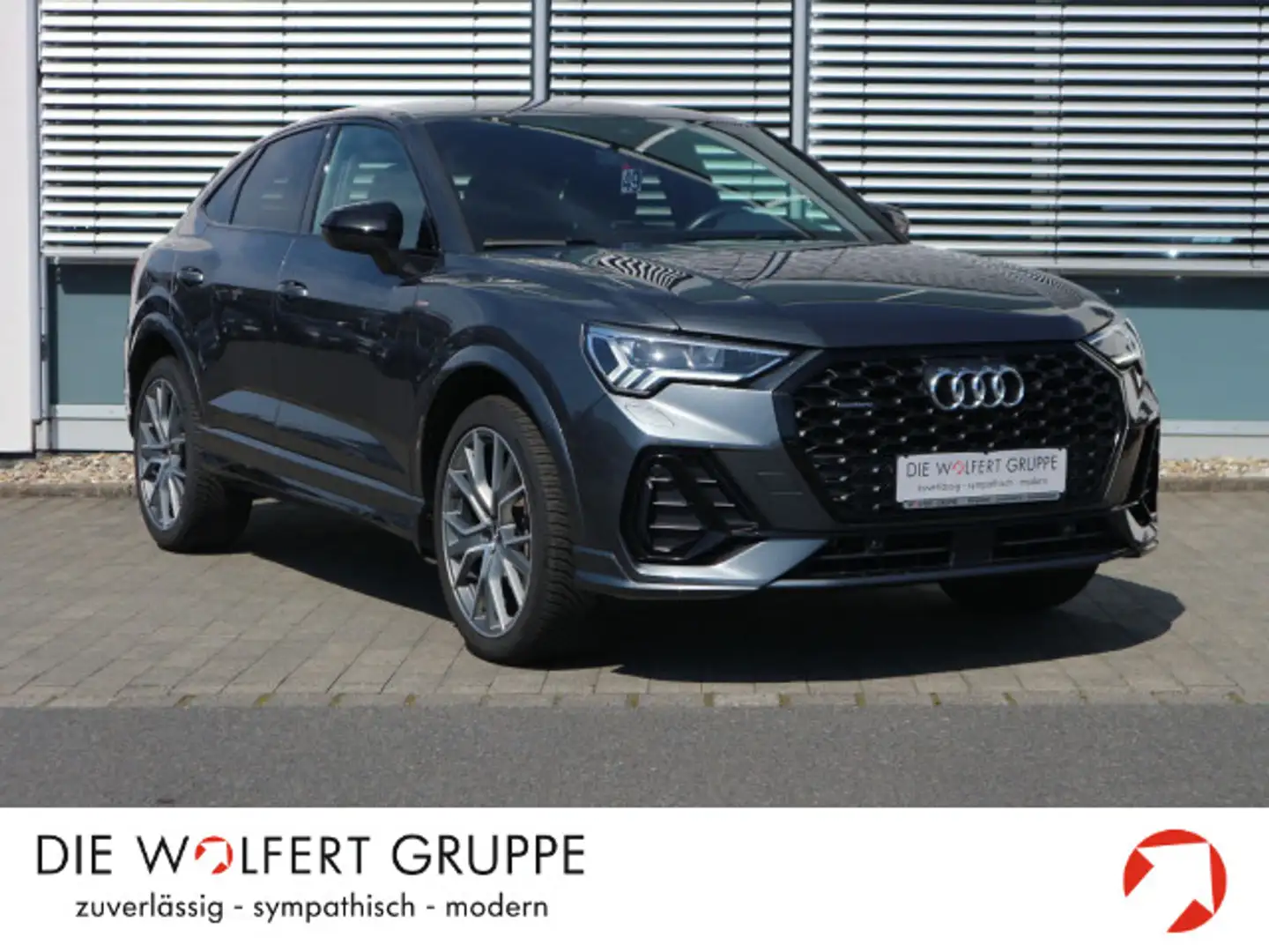 Audi Q3 45 TFSI quattro S line AHK*ACC*CARP Gris - 1