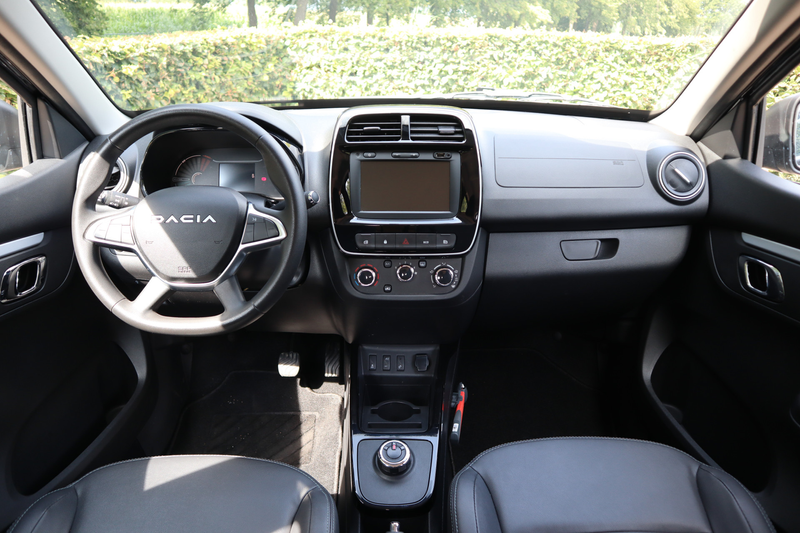 Dacia Spring Expression 27 kWh | Lederen bekleding | Navi | — photo 5