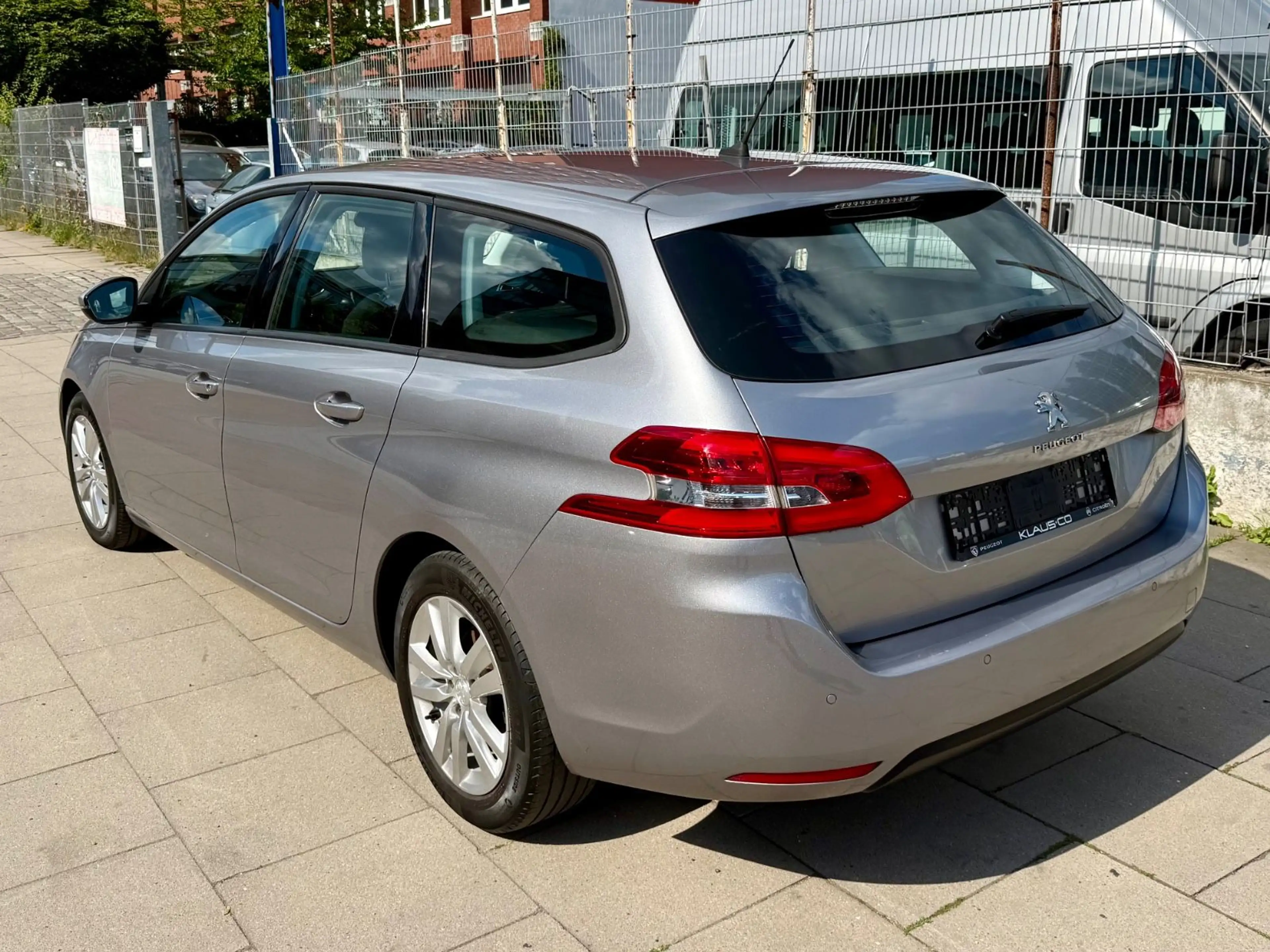 Peugeot 308 SW Active Pack * ZAHNRIEMEN & TÜV NEU — photo 11
