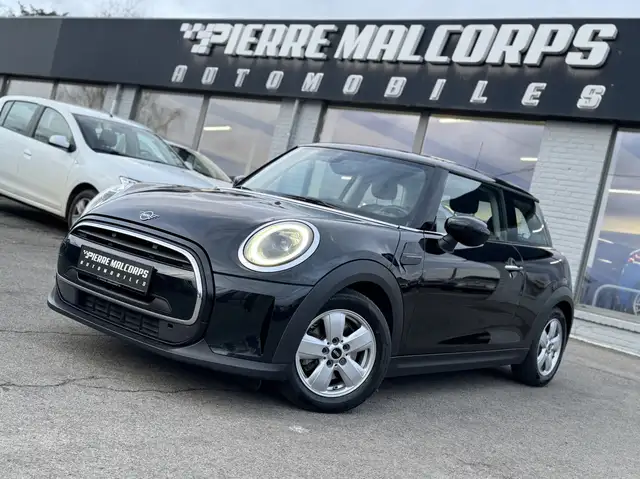 MINI Cooper 1.5 AUTO. 6D / NAV / AIRCO / LED / CARPLAY / PDC /