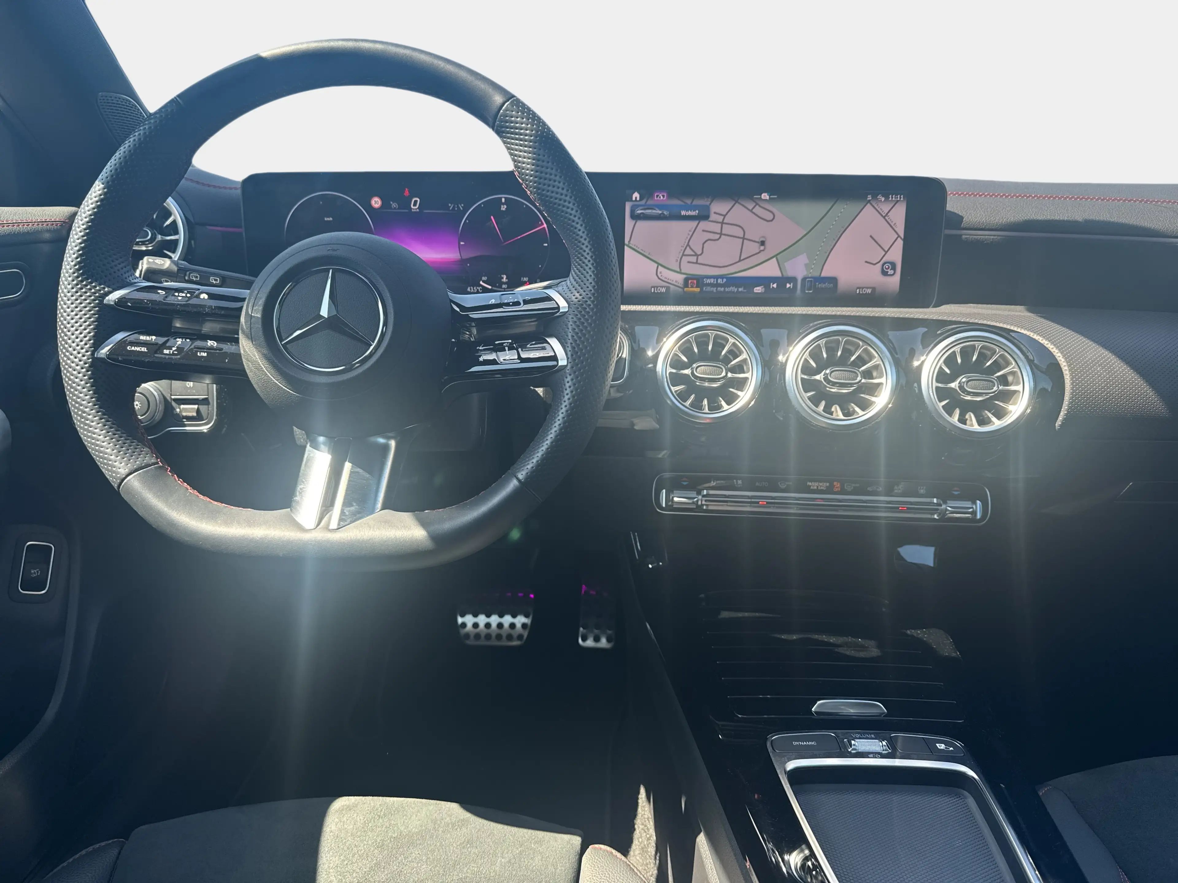 Mercedes-Benz CLA 220 d Shooting Brake Sportpaket DAB LED RFK — photo 13