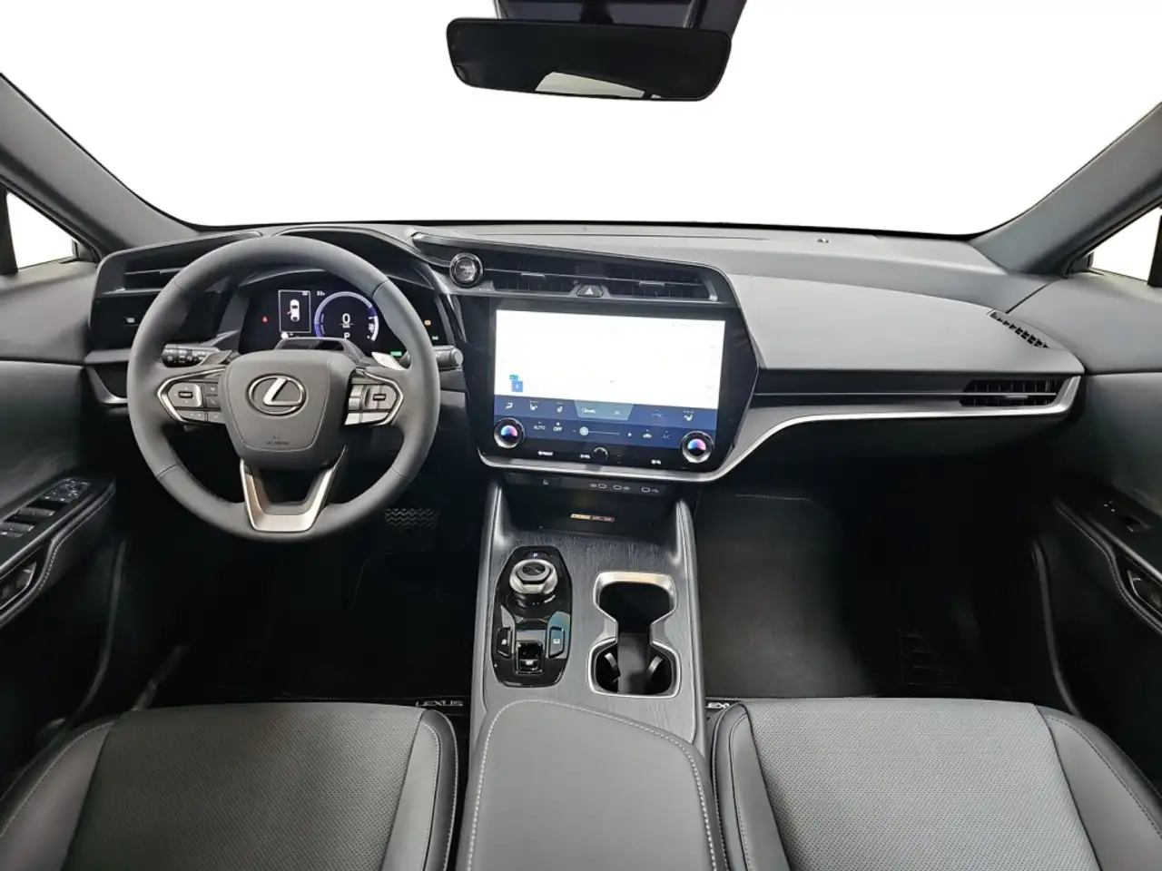 Lexus RZ 2026 — фото 13