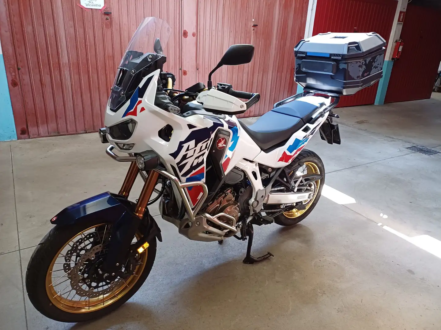 Honda CRF 1100 Africa Twin Adventure Sports DCT Travel Edition Bianco - 1