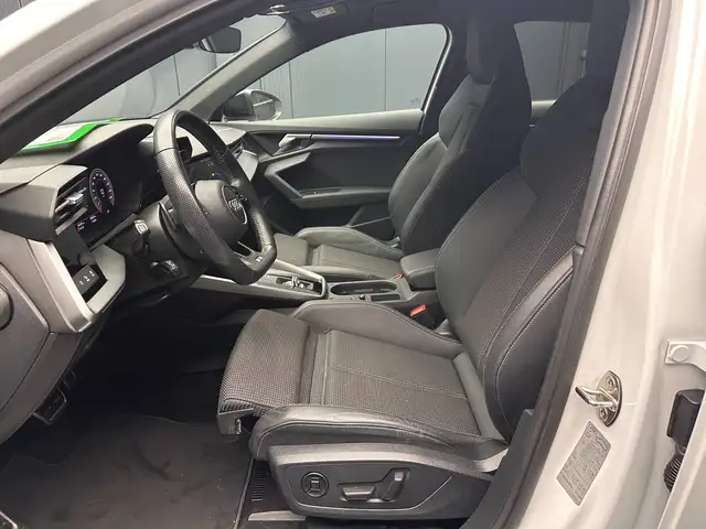 Audi A3 view 14