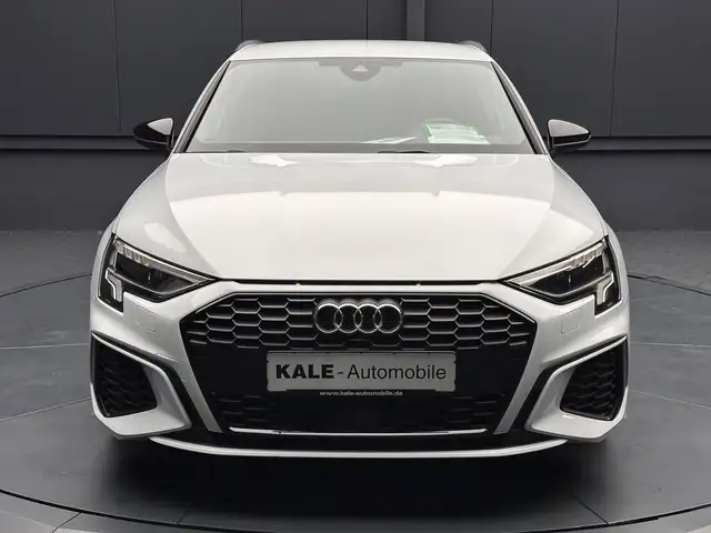 Audi A3 view 8