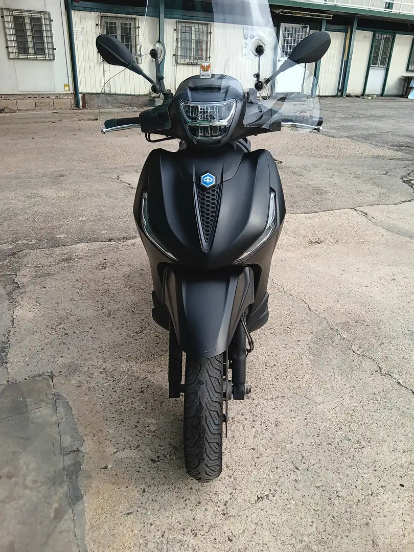 Piaggio Beverly 300 Modello Sport HPE Negru - 1