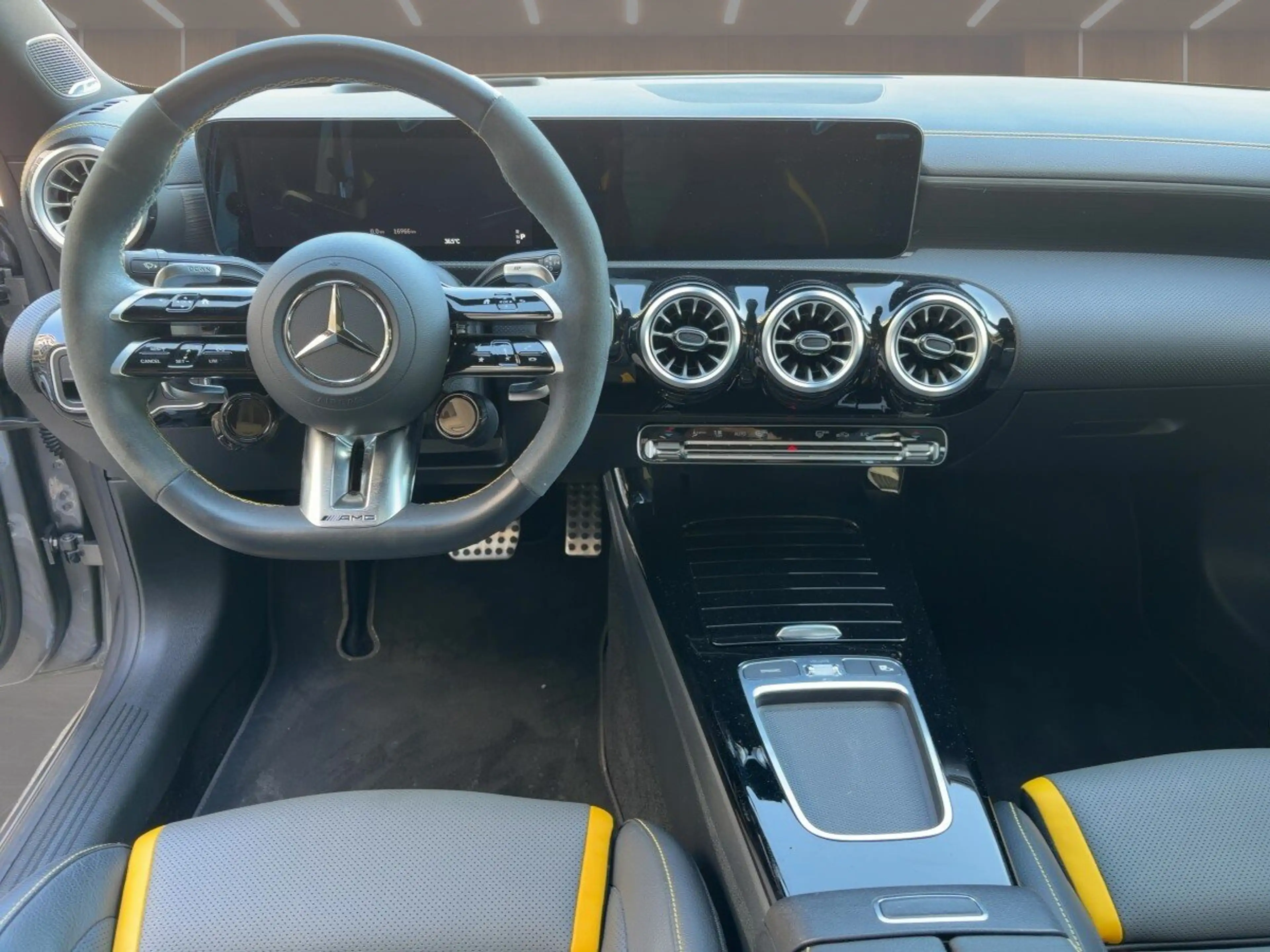 Mercedes-Benz CLA 45 AMG CLA 45 S AB Pano/Aerody/360/HUD/PerfSitze/Burmes — photo 10
