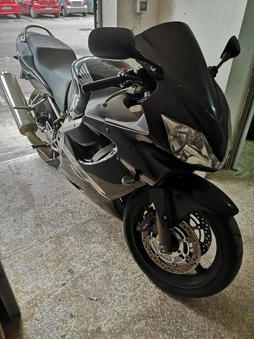 Honda CBR 600 F Negro - 1