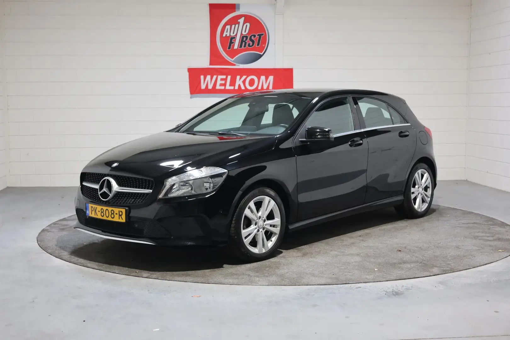 Mercedes-Benz A 180 Ambition, Mooie uitvoering, Navigatie, Parkeersens Zwart - 1