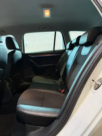 Skoda Octavia view 13
