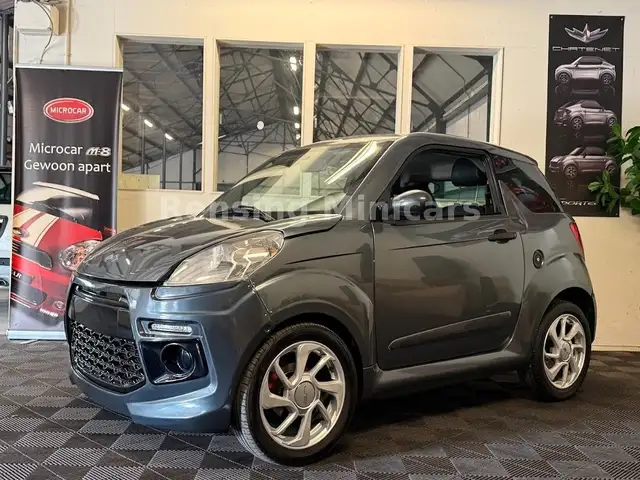 Ligier JS 50 JS50 Grau Sport Mopedauto Microcar 45 KM auto
