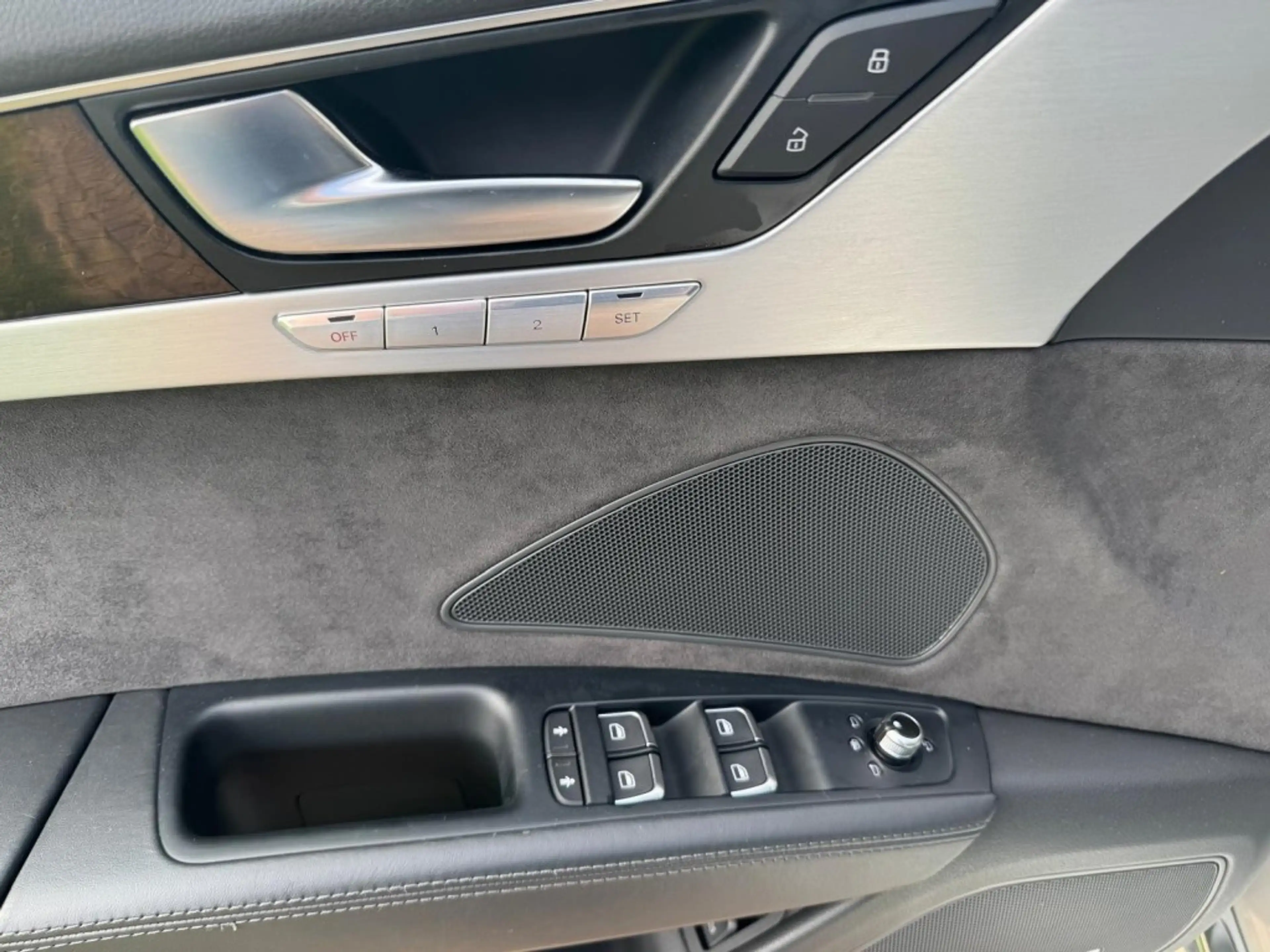 Audi A8 4.2 TDI 258KW Quattro Tiptronic Pro Line + — photo 14