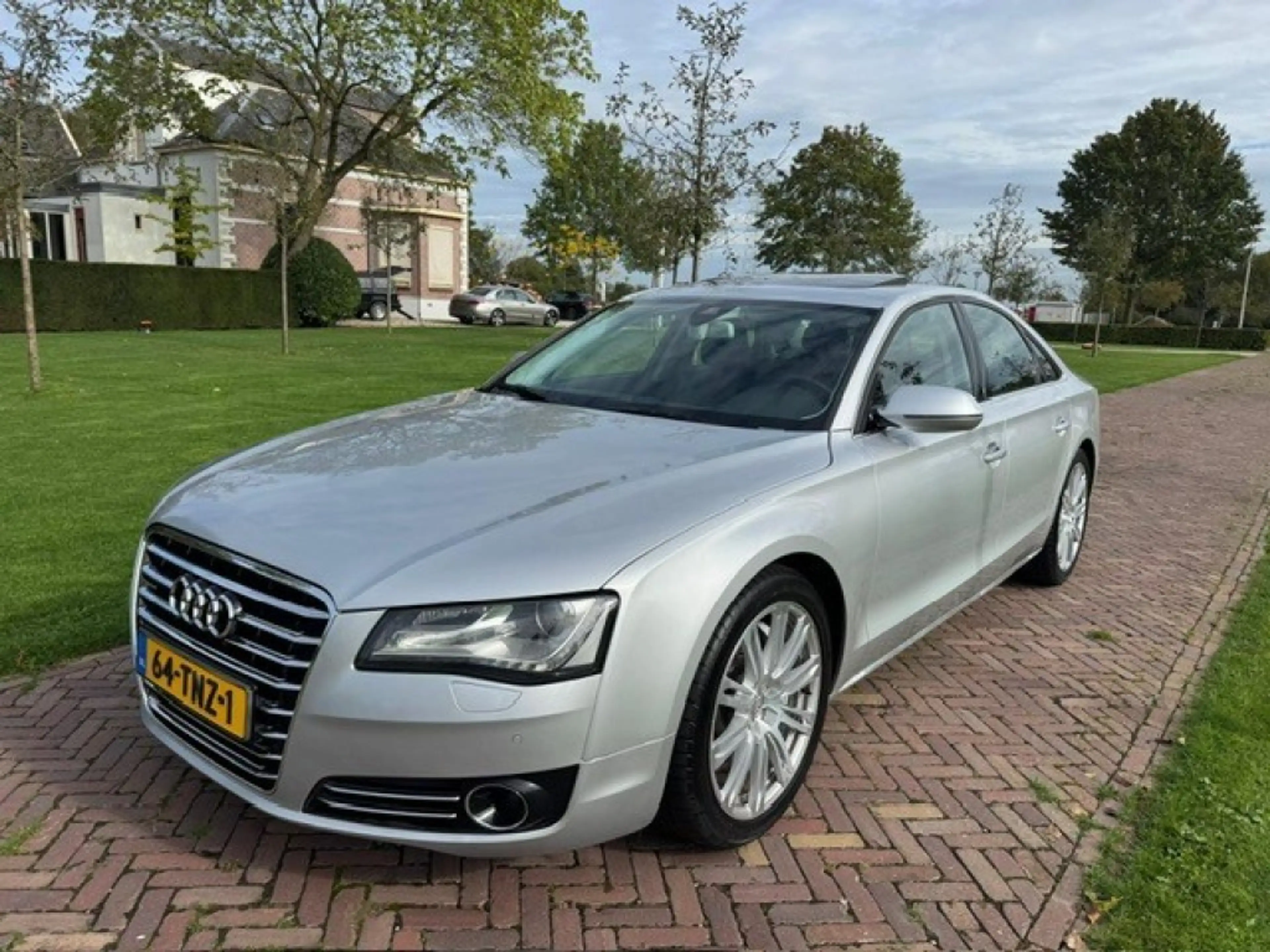 Audi A8 4.2 TDI 258KW Quattro Tiptronic Pro Line +