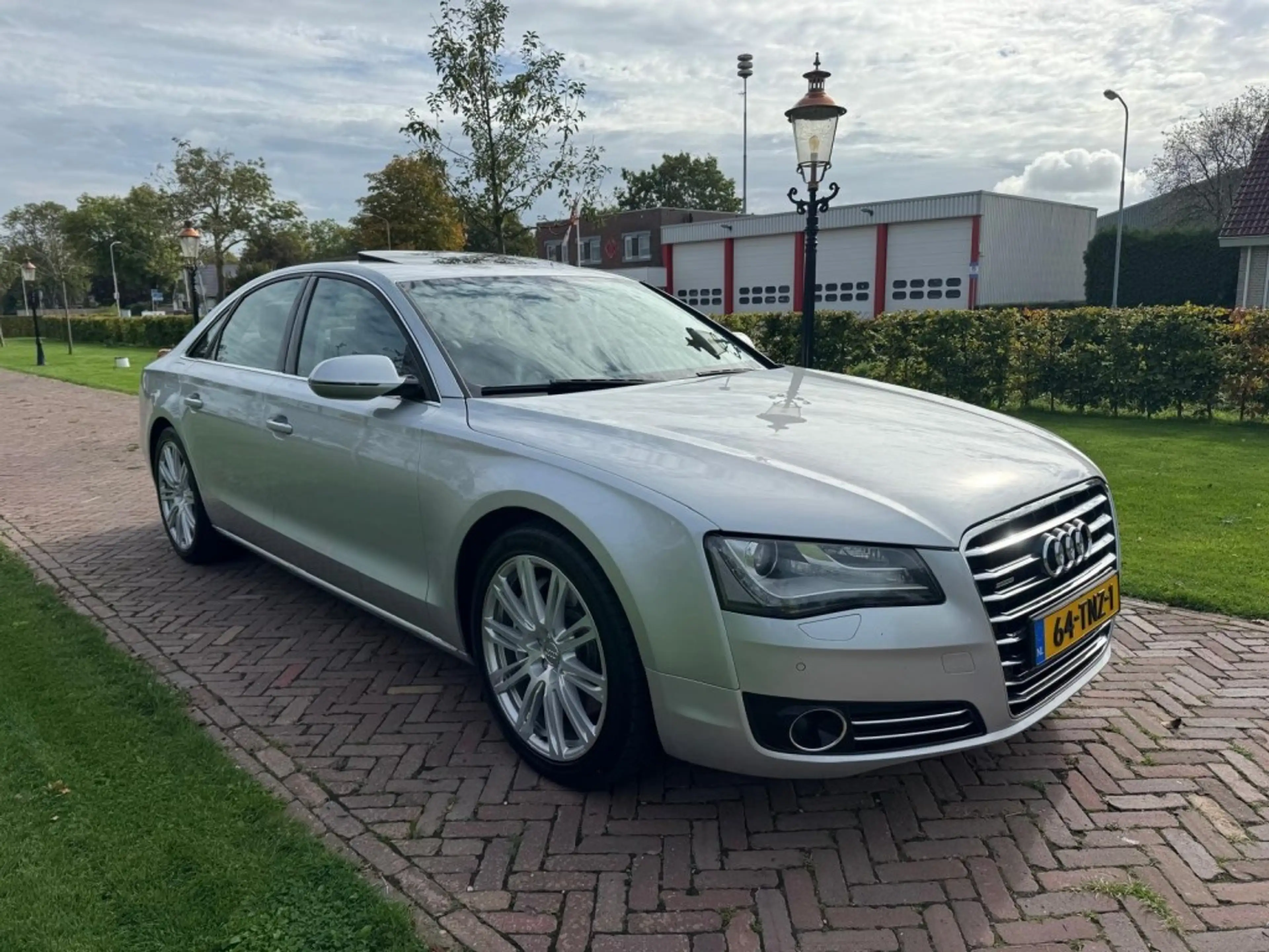 Audi A8 4.2 TDI 258KW Quattro Tiptronic Pro Line + — photo 4