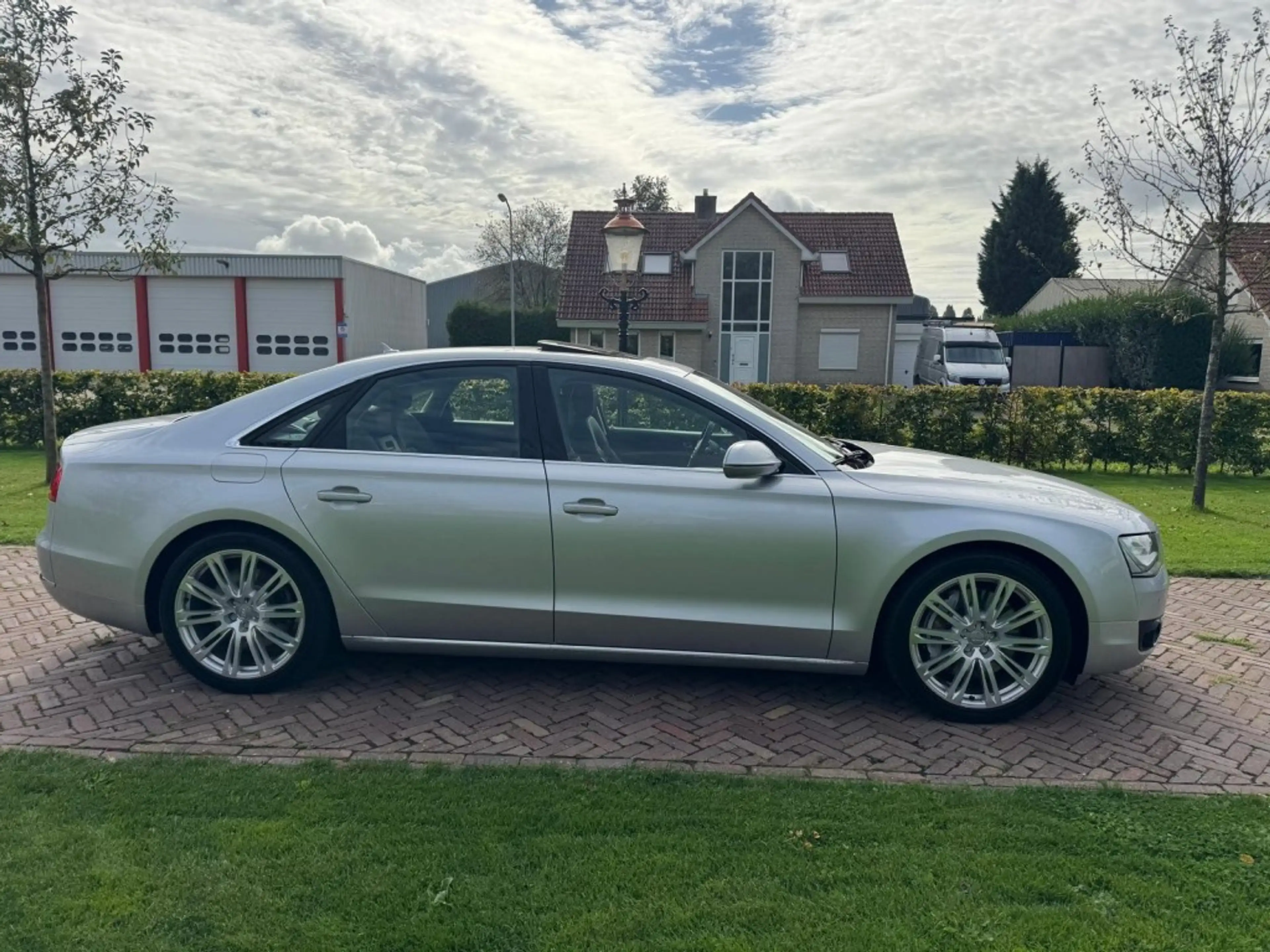 Audi A8 4.2 TDI 258KW Quattro Tiptronic Pro Line + — photo 6