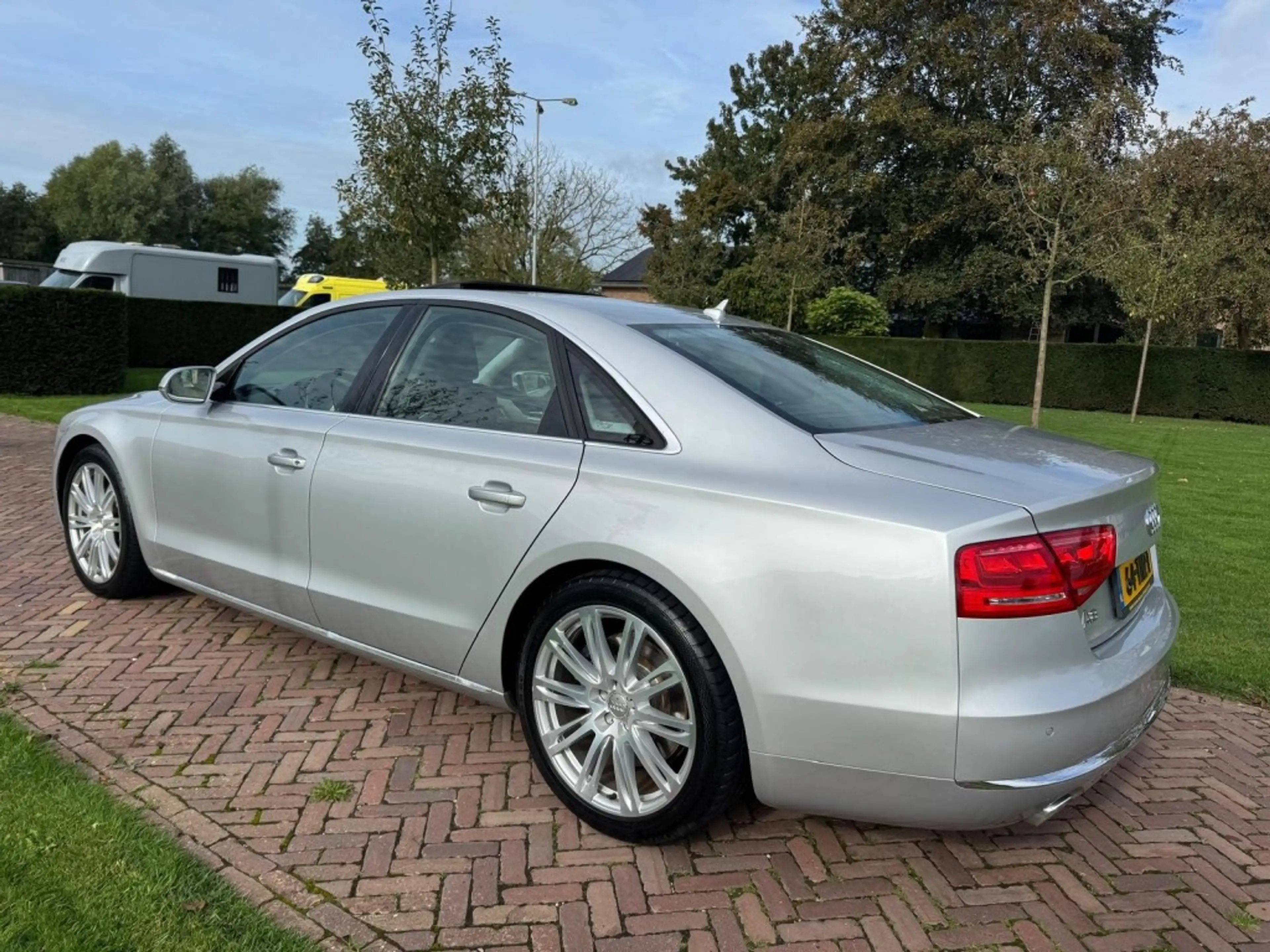 Audi A8 4.2 TDI 258KW Quattro Tiptronic Pro Line + — photo 2