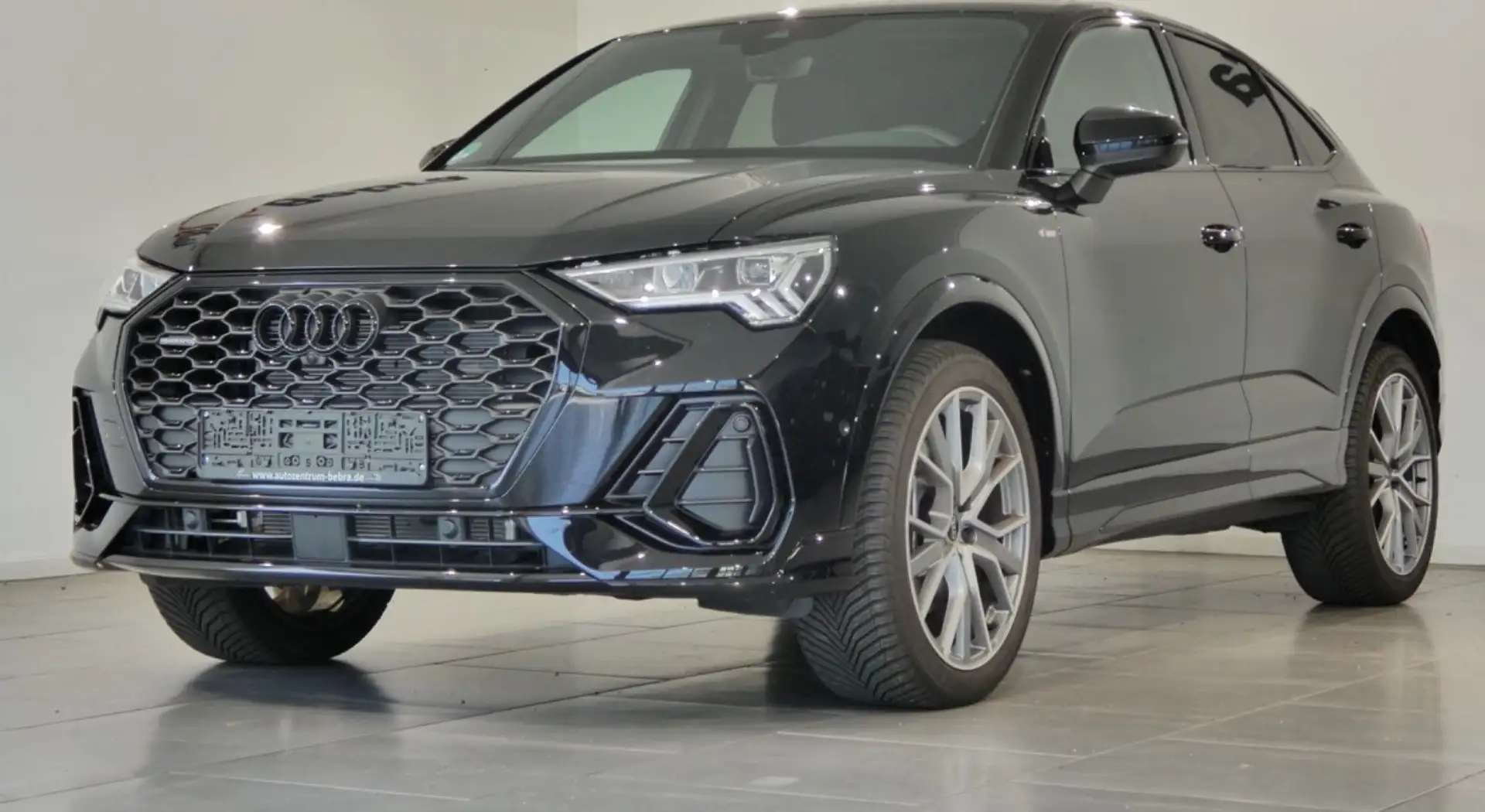 Audi Q3 Sportback 40 2.0 tfsi Black quattro s-tronic Black - 1