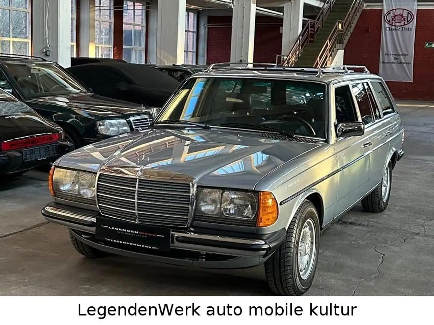 Mercedes-Benz 240 TD W S123 TEILRESTAURIERT Note2+ TopHISTORIE Blau - 1