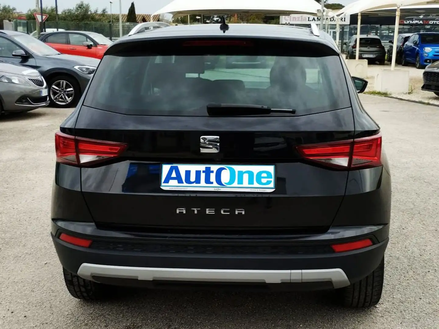 SEAT Ateca 1.6 TDI 116CV DSG F1 AUT. STYLE BUSINESS NAVI FULL Schwarz - 2