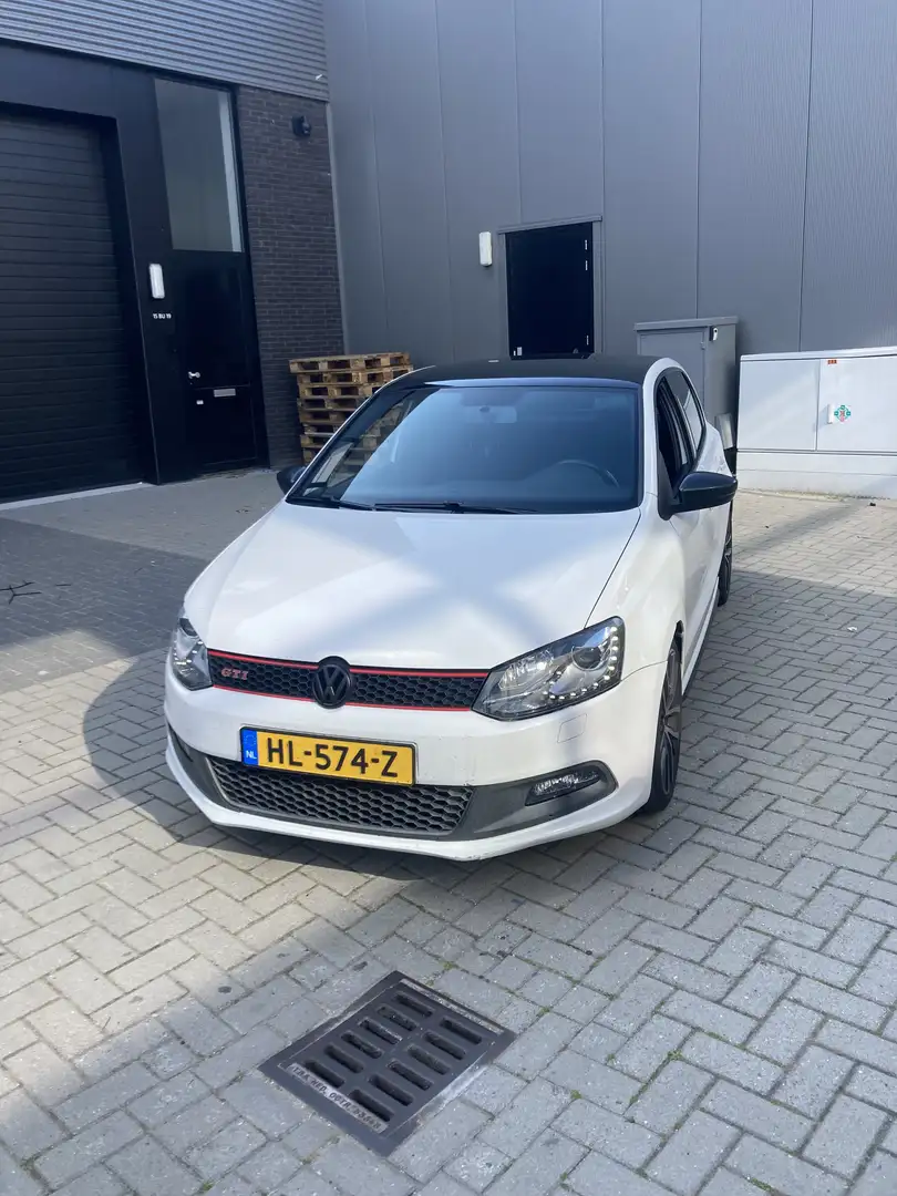 Volkswagen Polo 1.4 TSI GTI Wit - 1