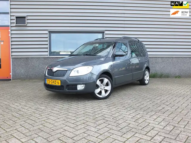 Skoda Roomster 1.6-16V Scout | Cruise | Airco | Hoge Instap | Rui