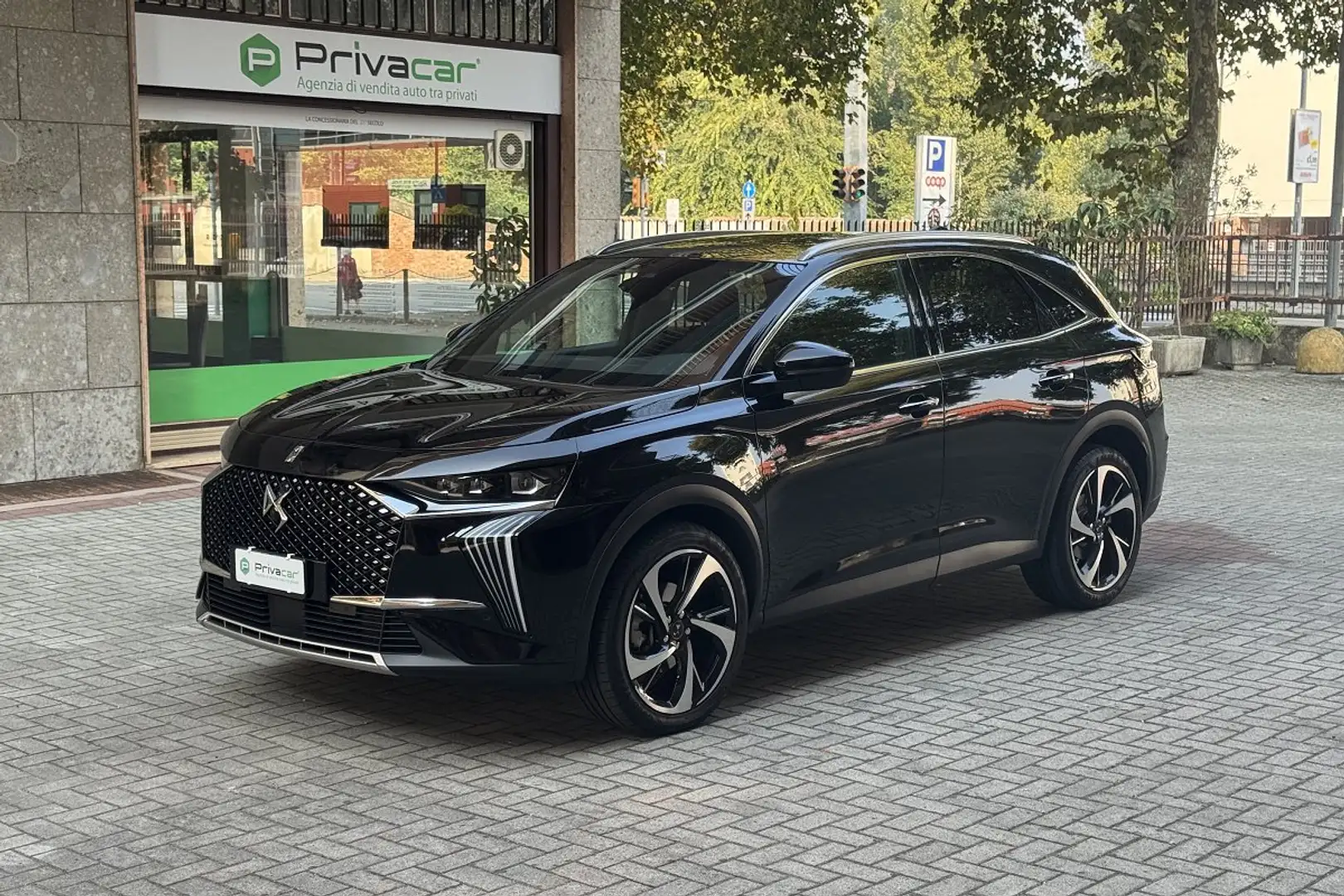 DS Automobiles DS 7 DS 7 BlueHDi 130 aut. Rivoli Nero - 1