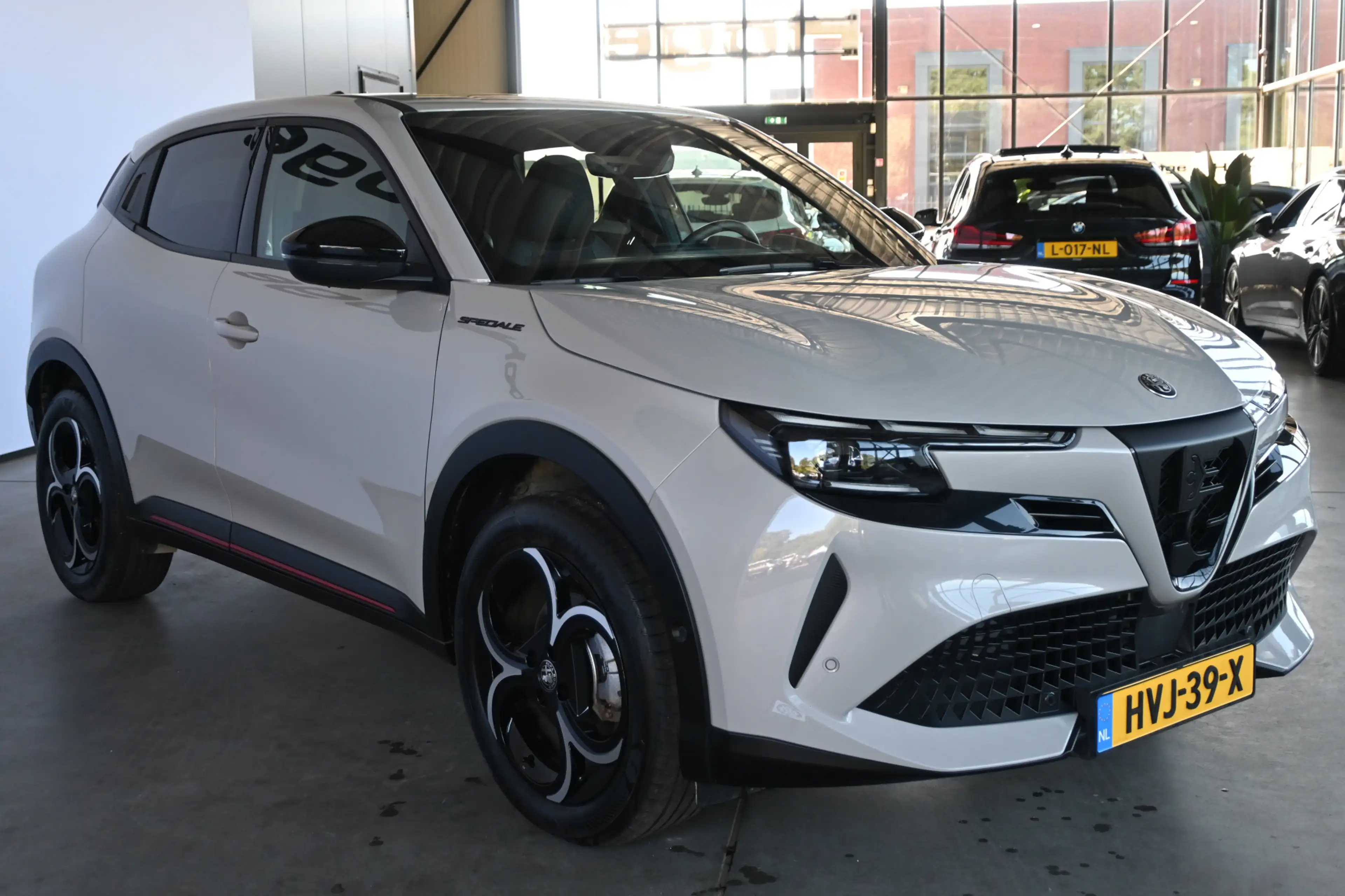 Alfa Romeo Junior 1.2 Turbo Hybrid Ibrida Speciale Adaptieve Cruise — photo 5