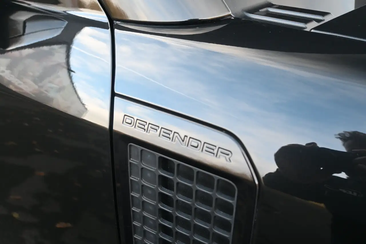 Land Rover Defender 90 3.0 D MHEV D200 SE Lichte vracht 3 ZIT EX BTW ! — foto 6