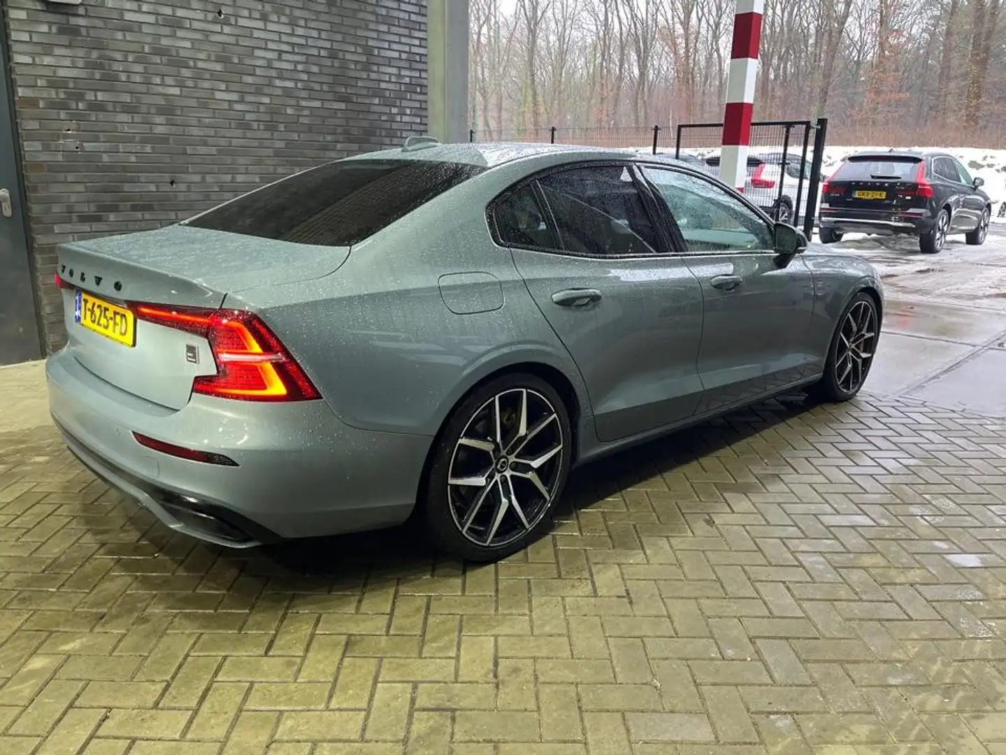 Volvo S60 T8 AWD Polestar Engineered | Panoramadak | ACC | S Grau - 2