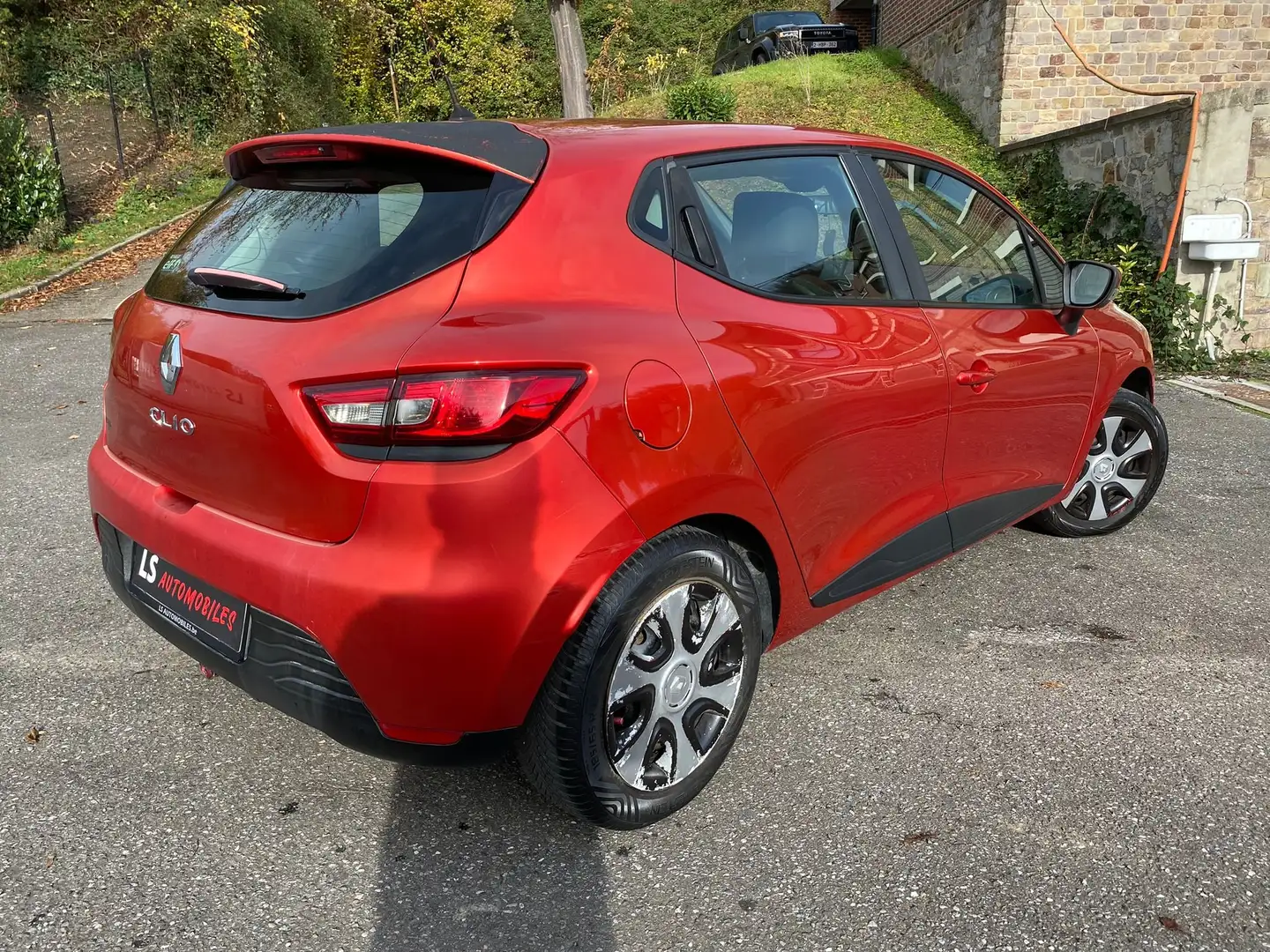 Renault Clio Clio 1.2i*Cruise*1stOwner Rood - 2