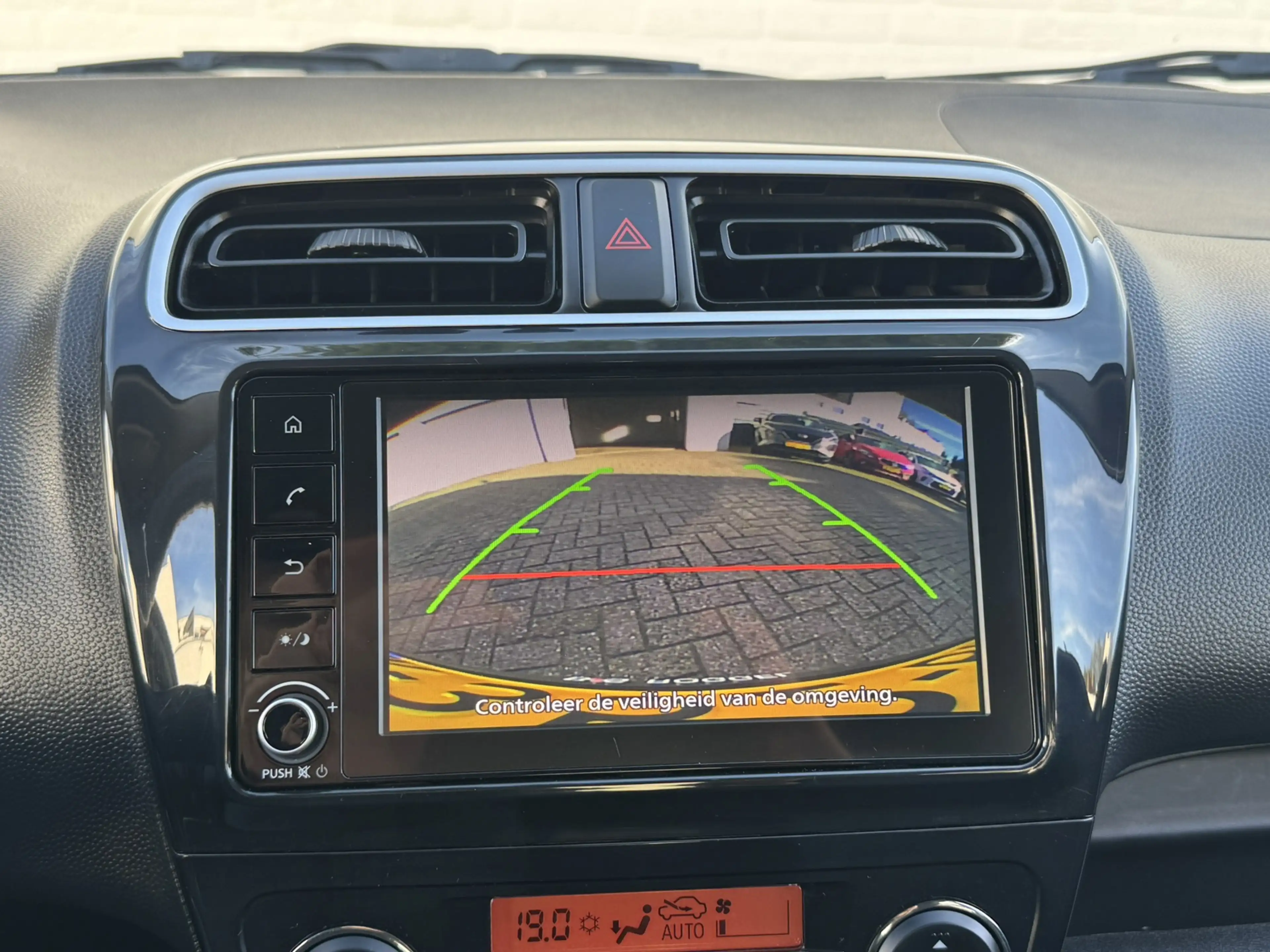 Mitsubishi Space Star 1.2 Dynamic Automaat Camera Carplay DAB radio Deal — photo 3