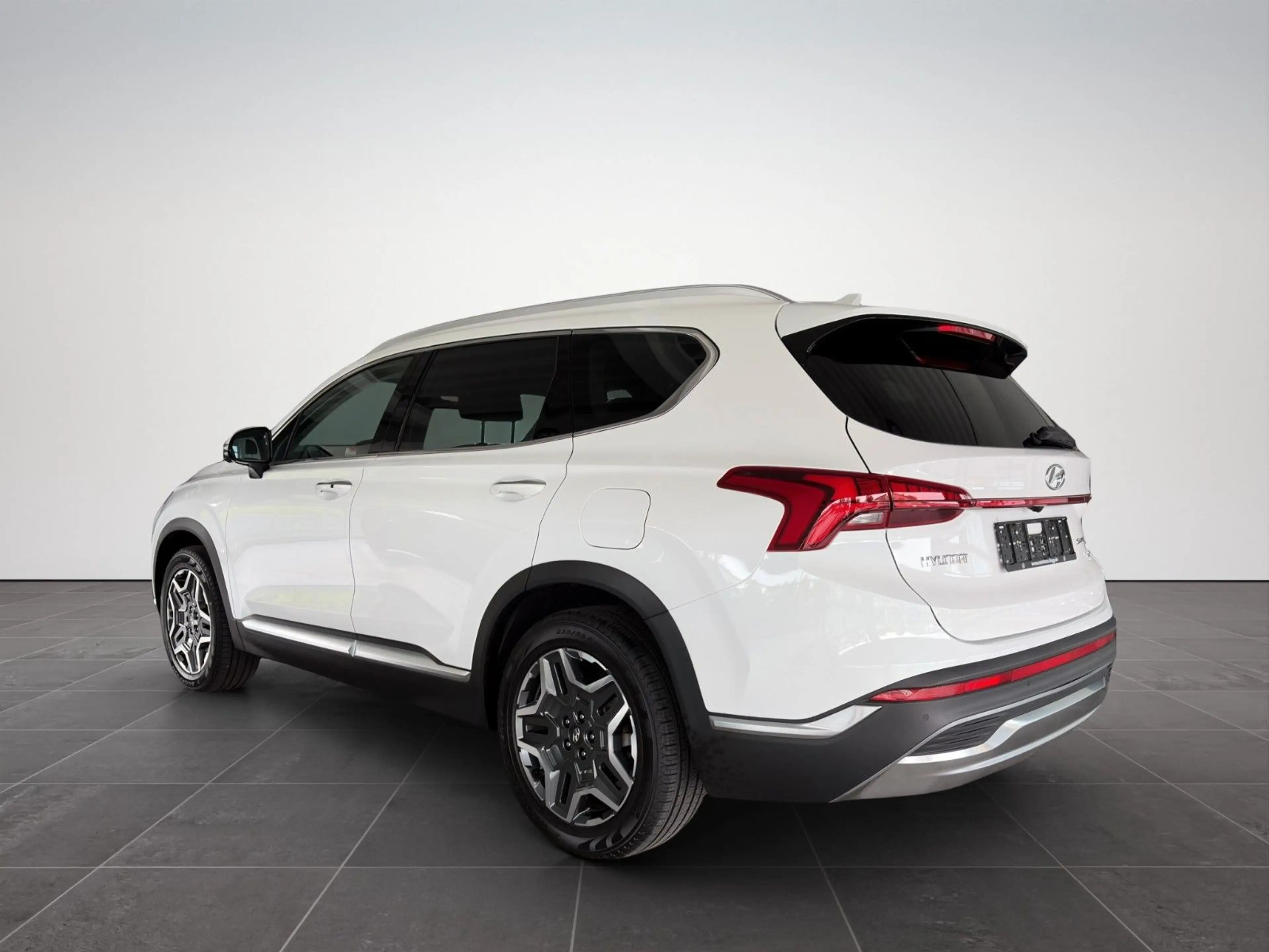 Hyundai SANTA FE 1.6 T-GDI Prime Plug-In Hybrid 4WD — photo 5